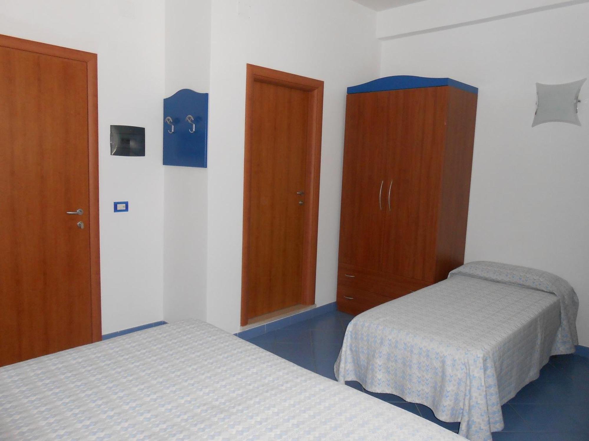 Albergo Godenizzo Пескичи Экстерьер фото