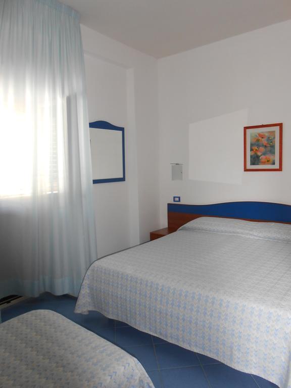 Albergo Godenizzo Пескичи Экстерьер фото