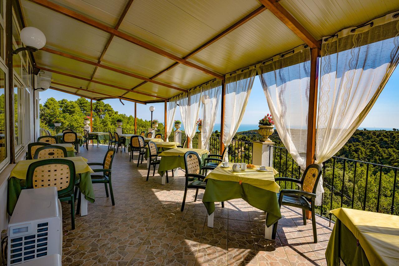 Albergo Godenizzo Пескичи Экстерьер фото